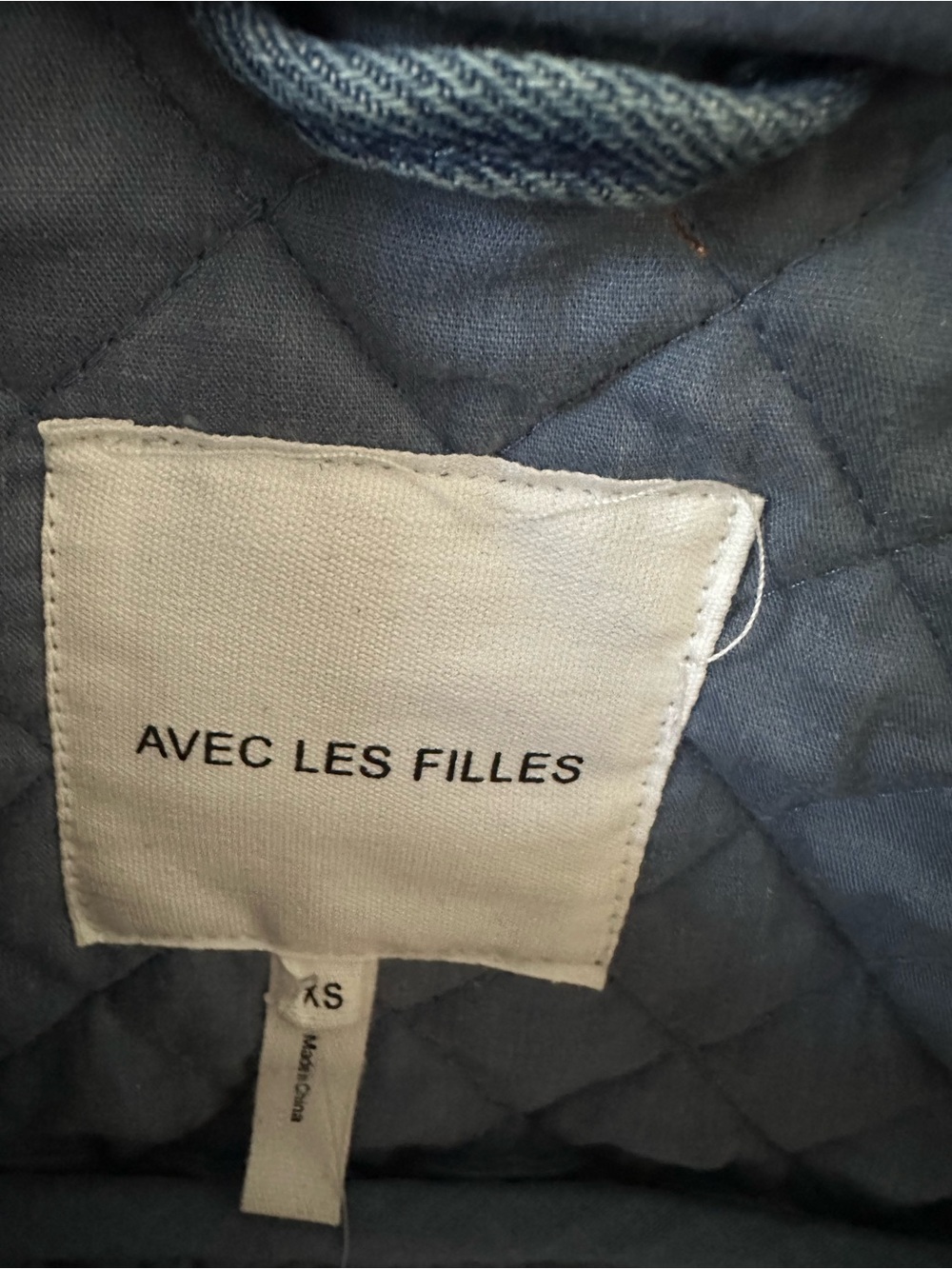 Avec Les Filles Quilted Denim Jacket with Ruffle Collar in Light Blue - Picture 6 of 7
